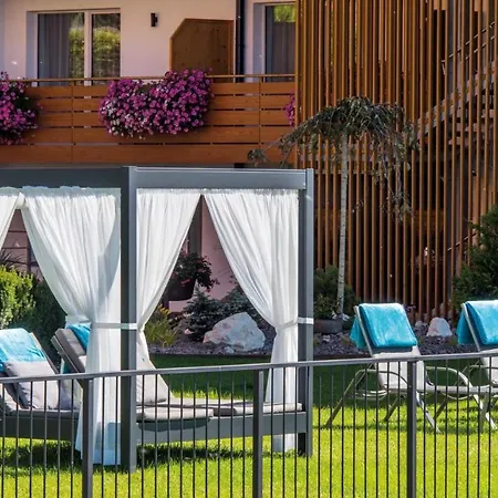 Royal In Hotell