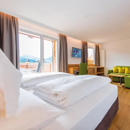 Royal In Hotell Obereggen
