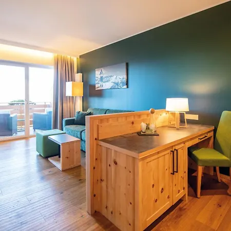Royal In Hotell